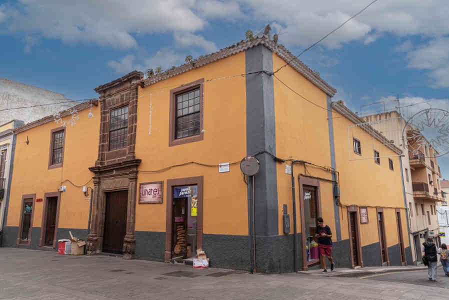 Tenerife 076 - San Cristóbal de La Laguna - Casa San Martín.jpg
